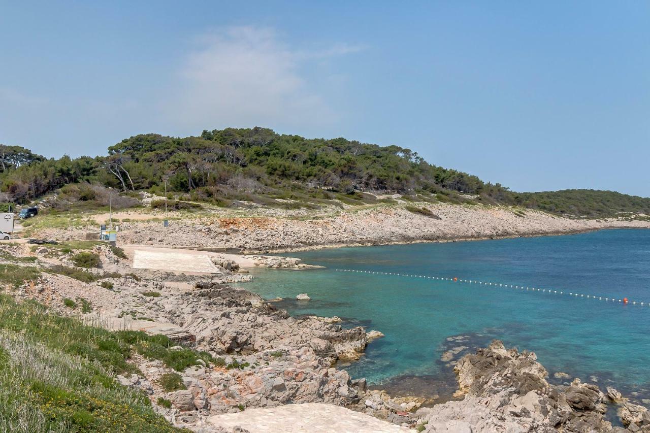 Apartment Marika Mali Lošinj Eksteriør billede